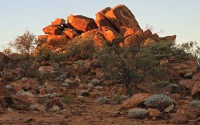 Pilbara Hanging Rock Trip